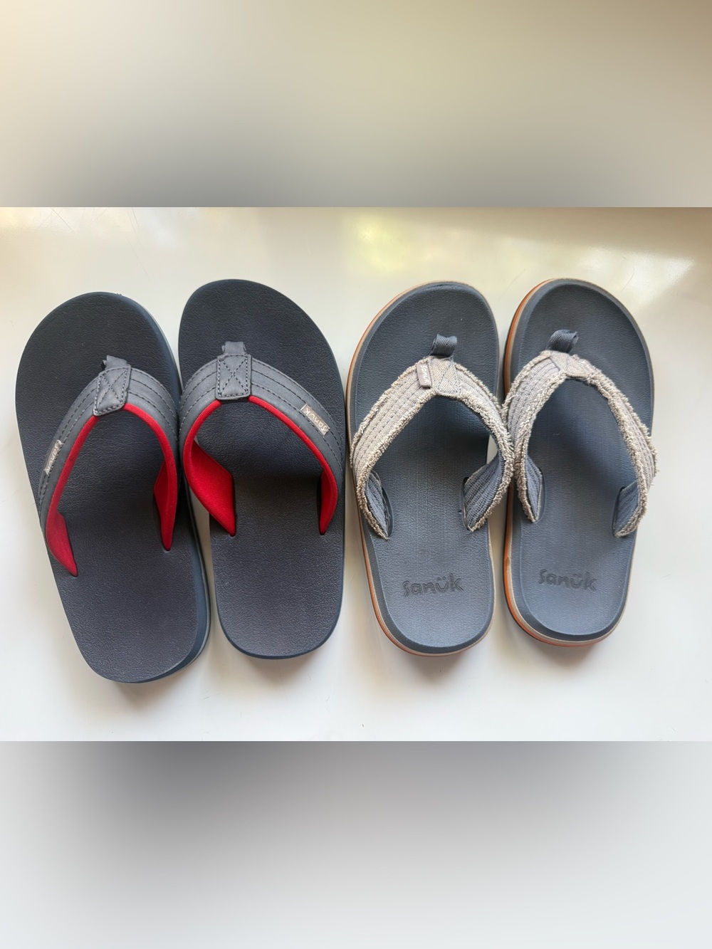 Sanuk little boy Flip Flops. 2 pack. Size 13